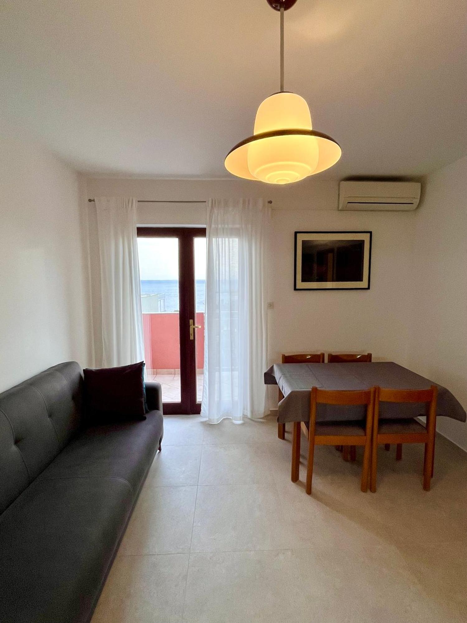 Apartments Martina Primosten Exterior photo